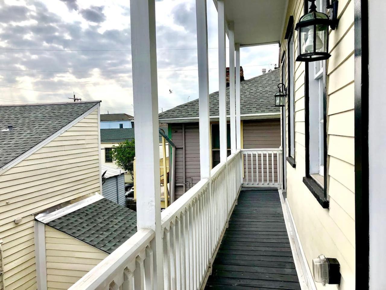 1529 Dumaine Street Holiday home *
